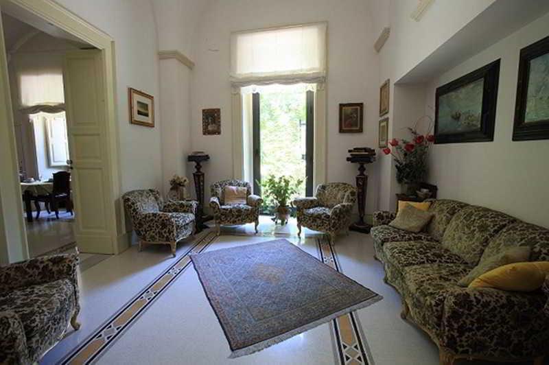 Palazzo Rollo Panzió Lecce Kültér fotó