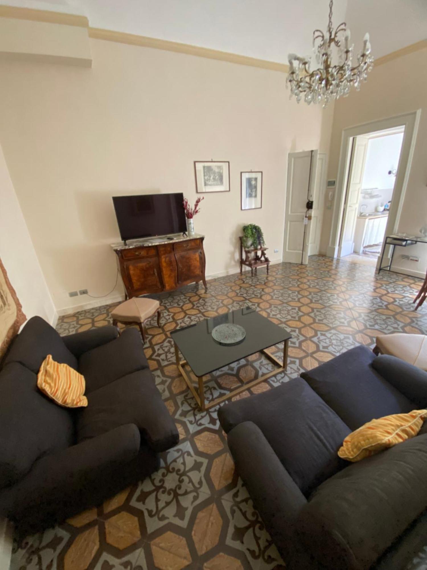 Palazzo Rollo Panzió Lecce Kültér fotó