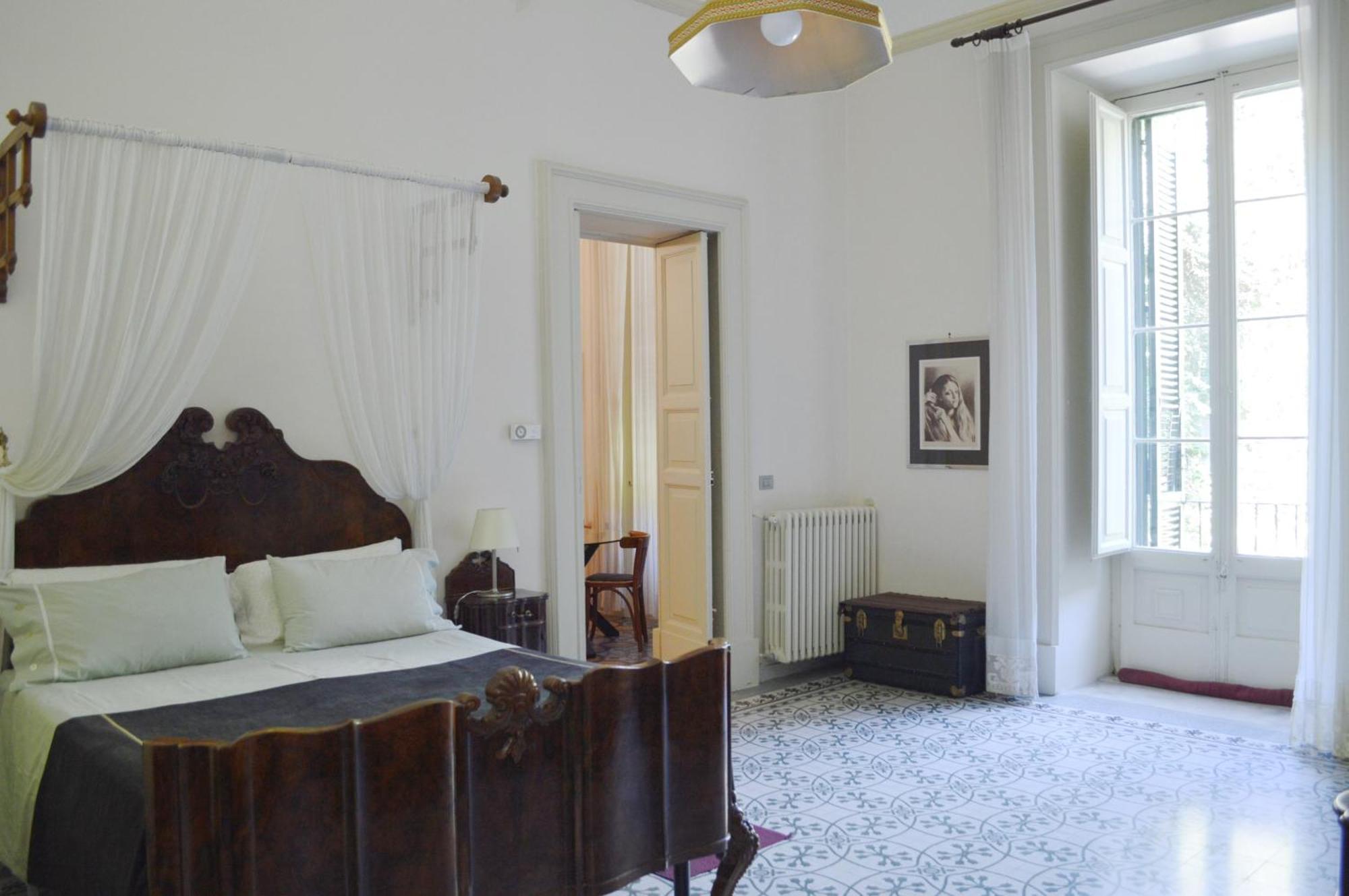 Palazzo Rollo Panzió Lecce Kültér fotó